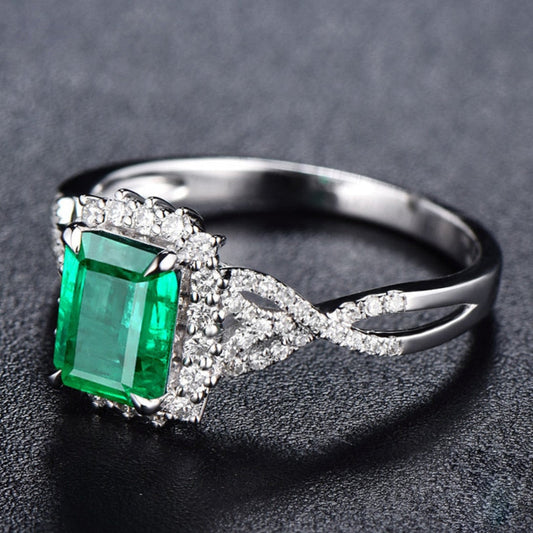 Vintage Style Emerald Sterling Silver Ring