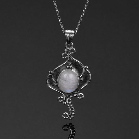 Vintage Design Moonstone Necklace