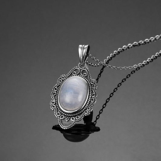 Vintage Natural Moonstone Sterling Silver Necklace