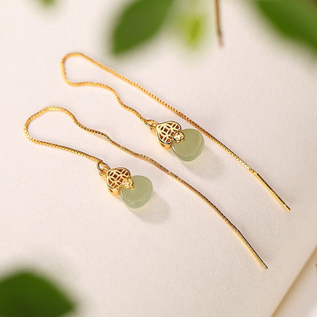 Böhmische lange Ohrringe aus natürlicher Jade