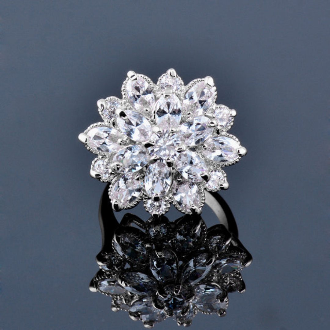 Luxury Zirconia Crystal Flower Ring