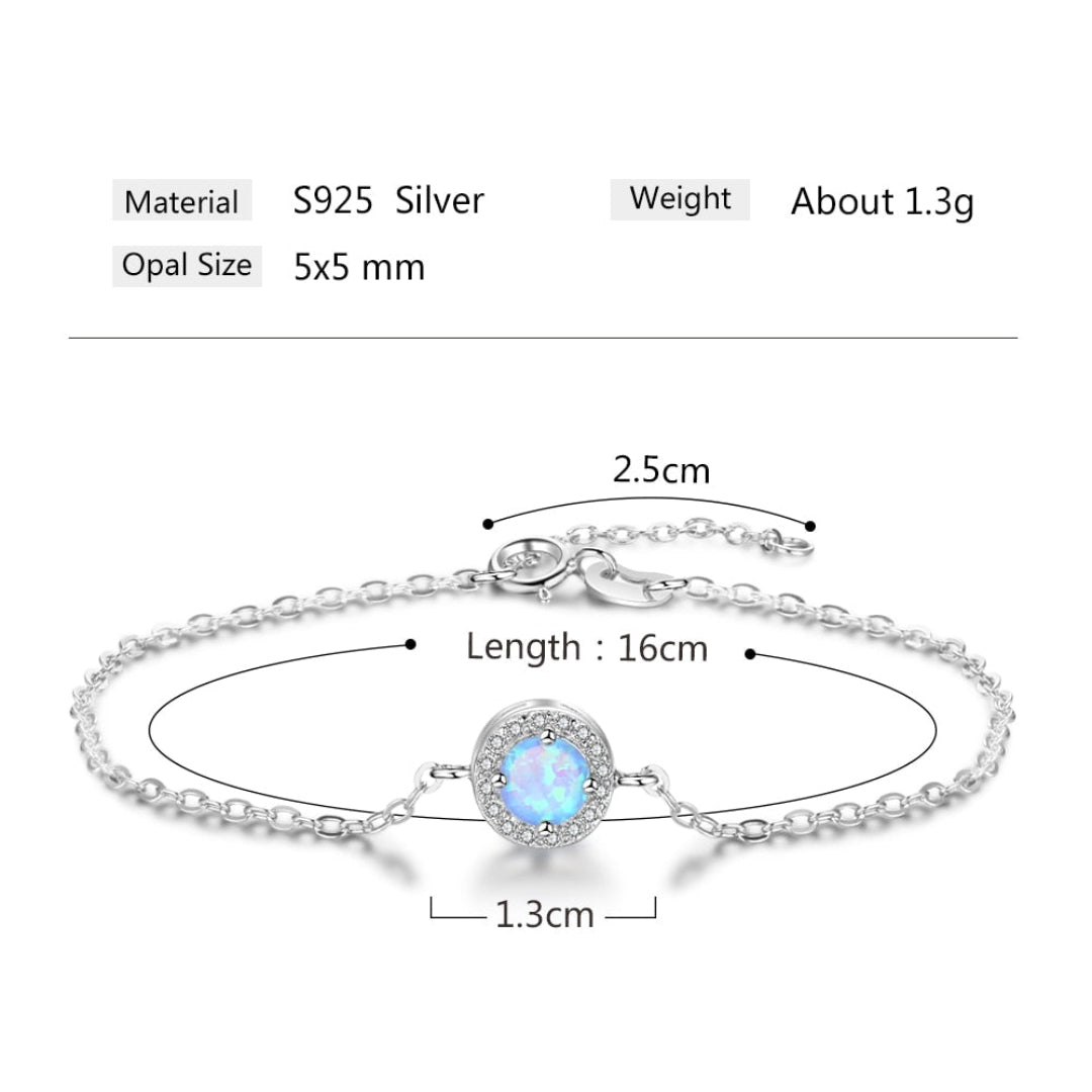 Schickes Armband aus Sterlingsilber mit blauem Opal