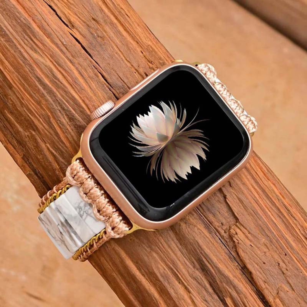 Fashionable White Howlite Apple Watch Strap