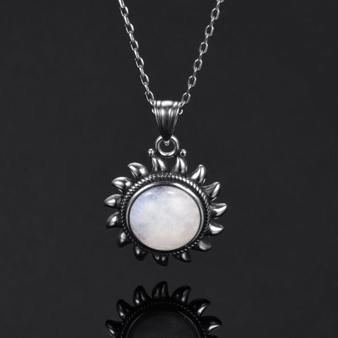 Vintage Moonstone Silver Necklace