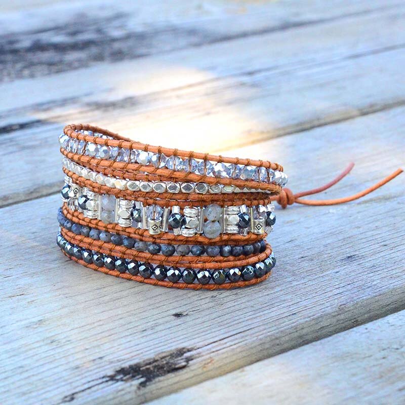 Spirituelles Boho Chic Wickelarmband