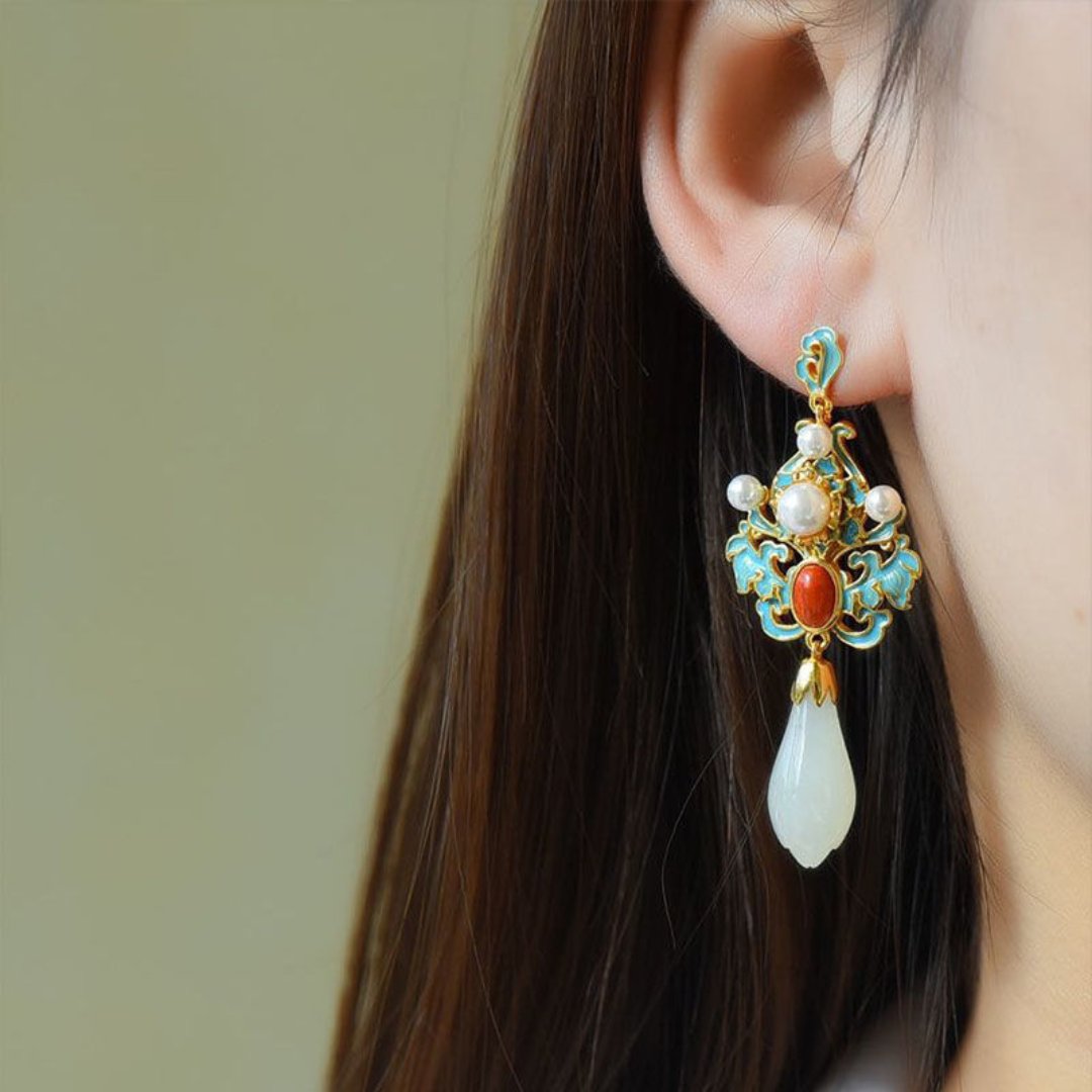 Retro White Magnolia Jade Pearl Earrings