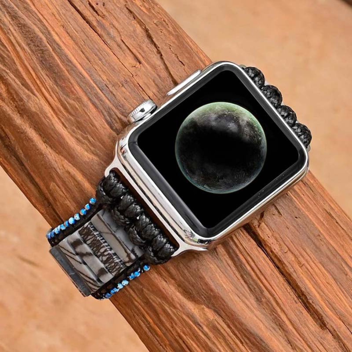 Exklusives Apple Watch-Armband mit Zebrasteinen