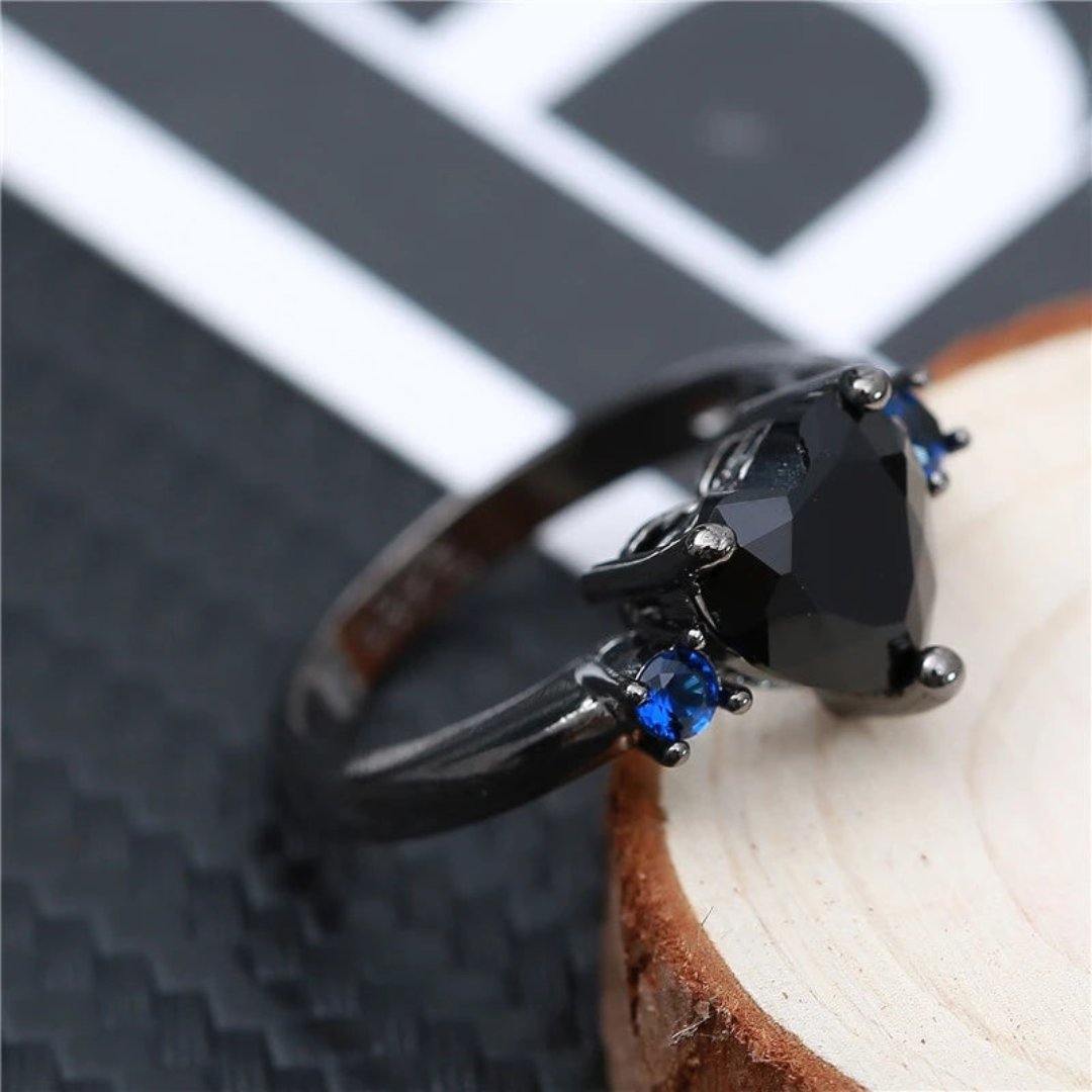 Vintage Herz Onyx &amp; Blauer Zirkonia Ring