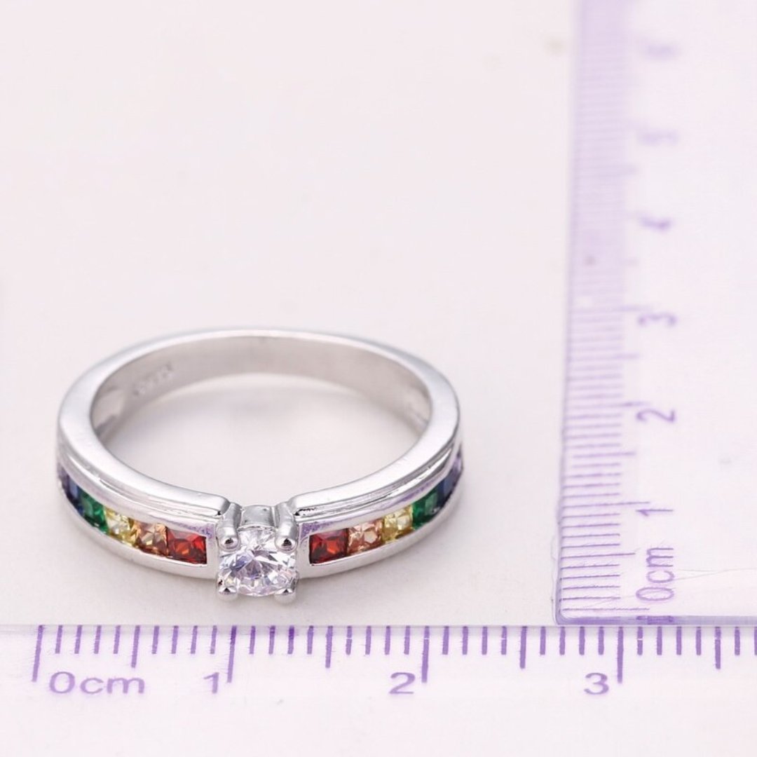 Sterling-Silberring mit Strasssteinen „Love“ und Regenbogen