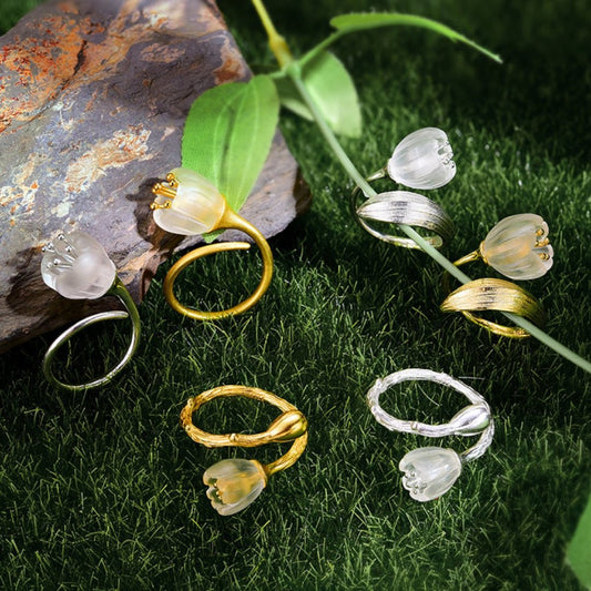Valley Flower Natural Crystal Adjustable Ring