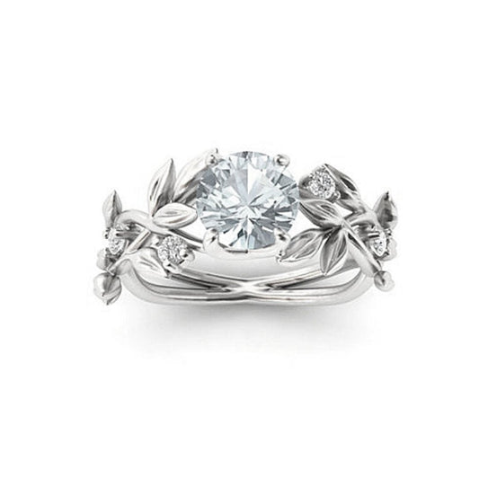 Enchanting White Flowers Rhinestone Ring