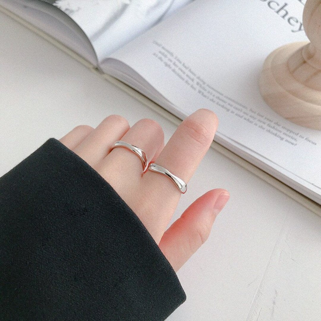 Verstellbarer Ring „Wave“ aus 925er Sterlingsilber