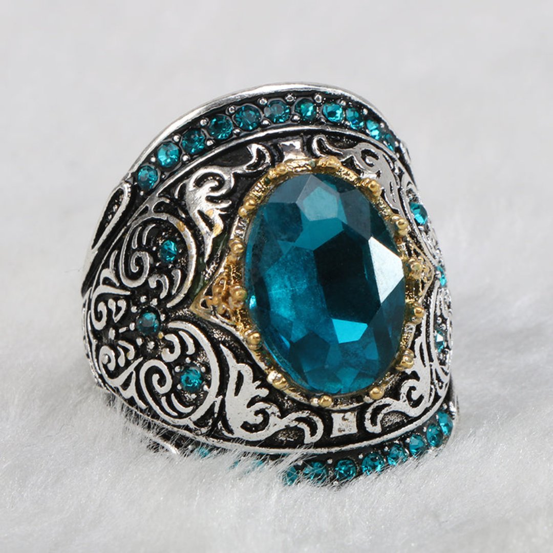 Vintage Aquamarine Silver Ring