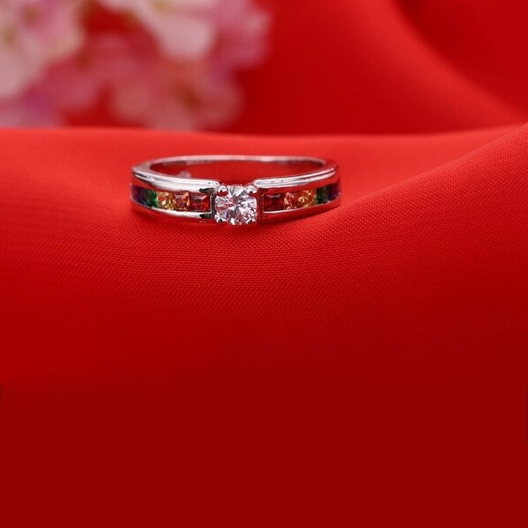 Sterling-Silberring mit Strasssteinen „Love“ und Regenbogen