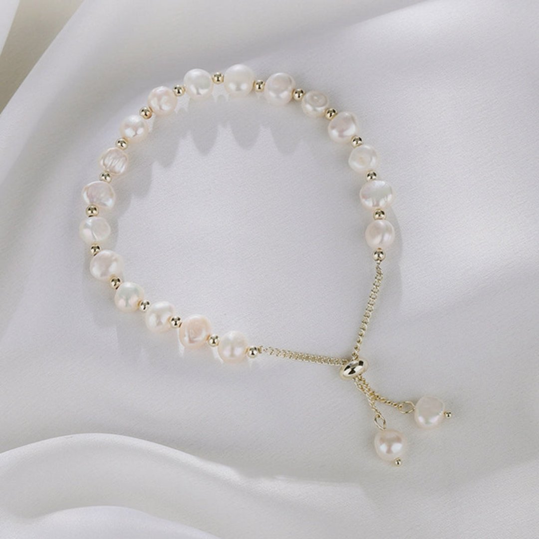 Elegant Natural Pearl Bracelet