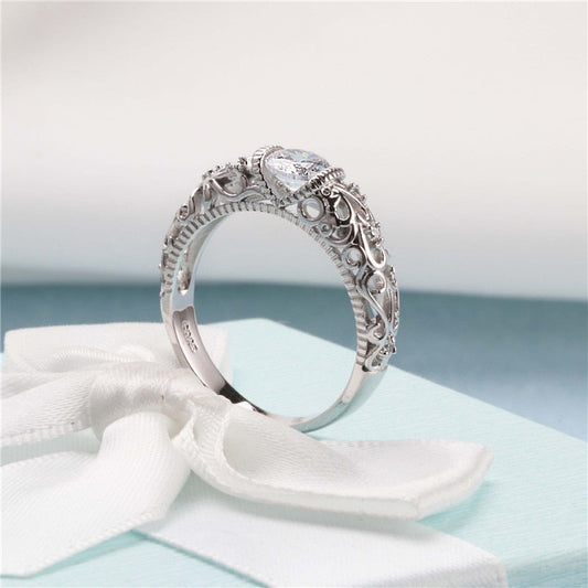 Vintage Cubic Zirconia Silver Ring