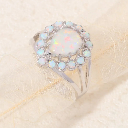Vintage Royal Weißer Opal Versilberter Ring