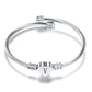 Buchstabenarmband