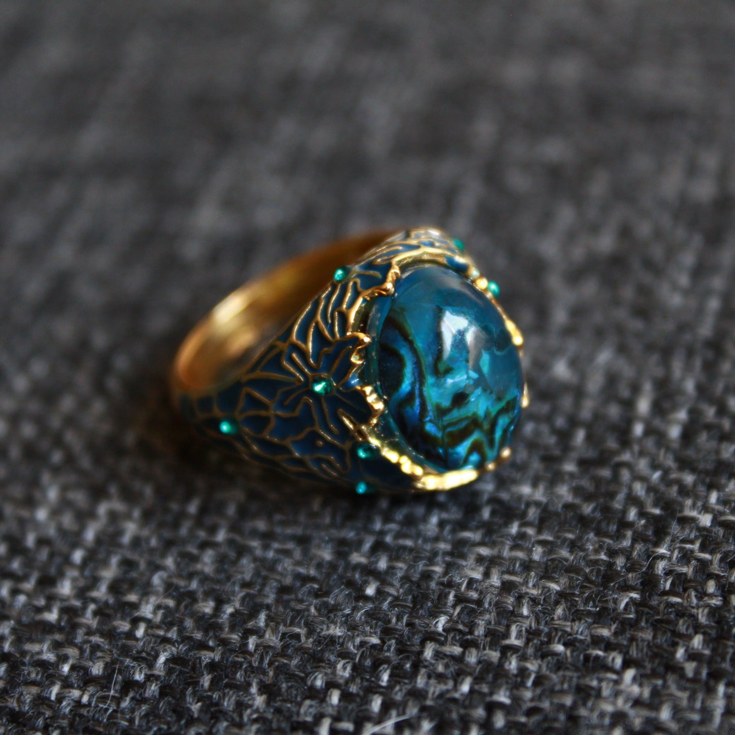 Elegant Sapphire Enamel Flower Ring
