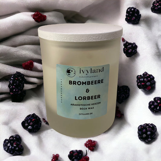 Ivyland  Brombeere & Lorbeer Aromatic Candle