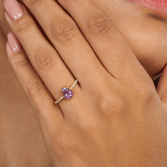 Scintillante Twinkling Amethyst Gold Ring