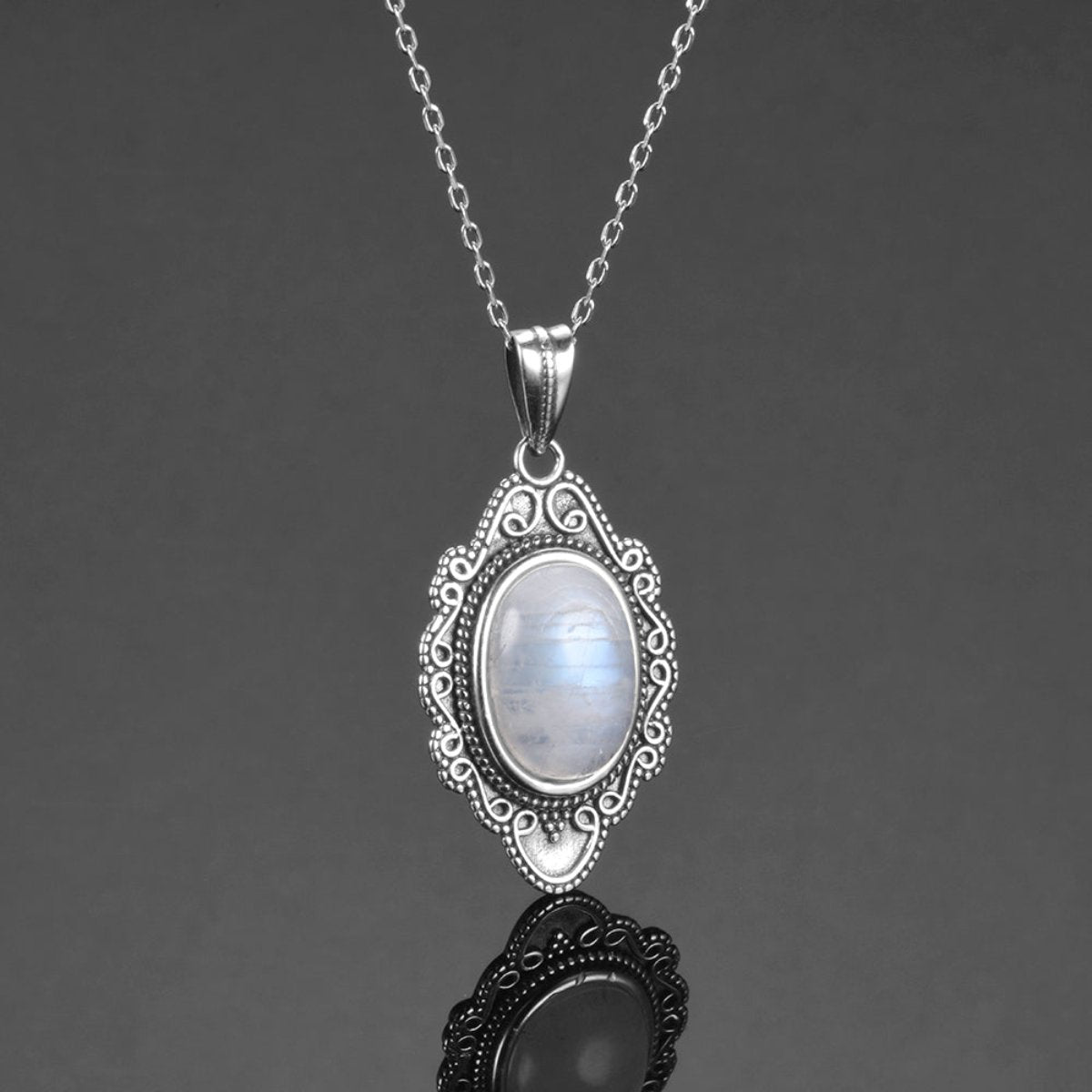 Vintage Halskette aus Sterlingsilber mit natürlichem Mondstein