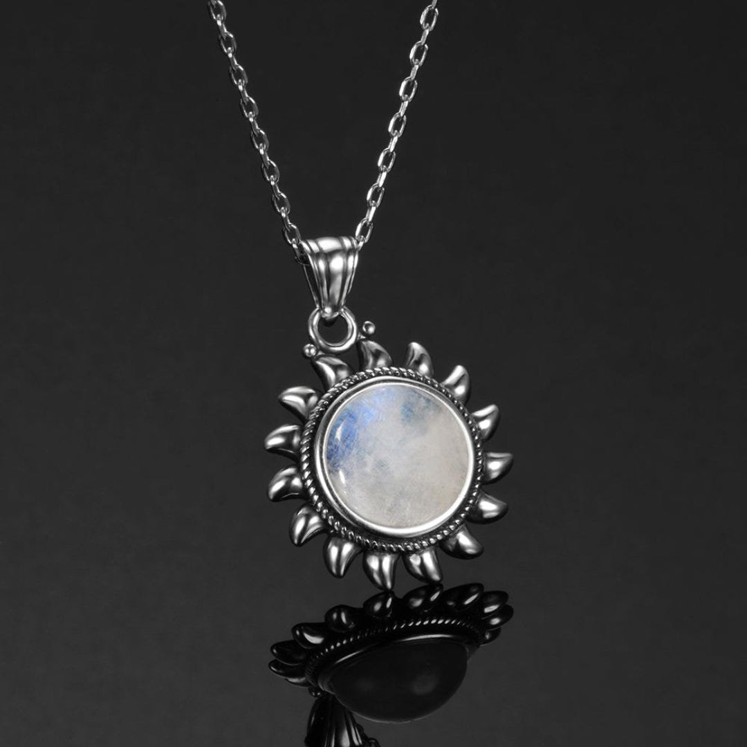 Vintage Moonstone Silver Necklace