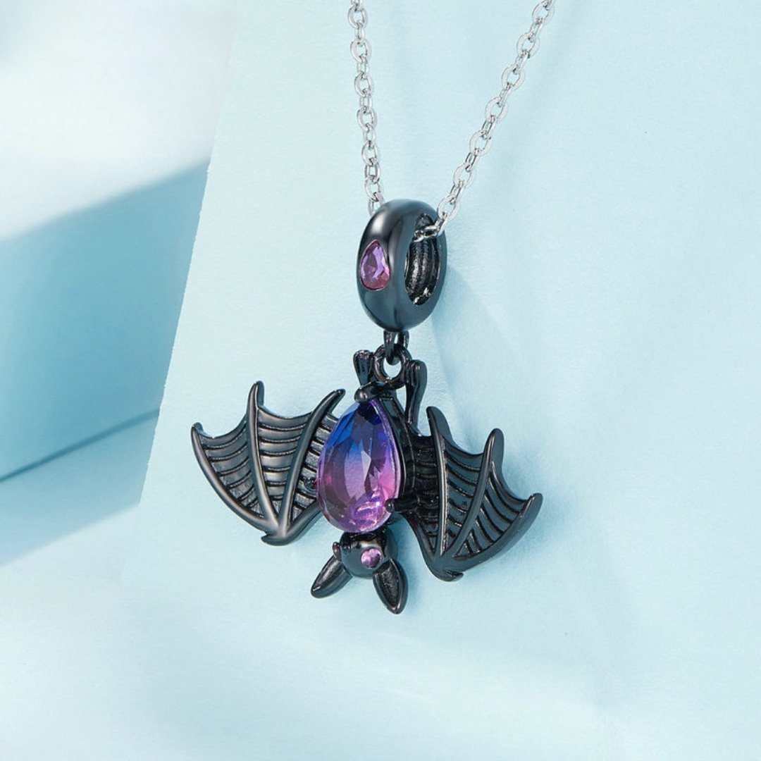 Anhänger aus Sterlingsilber mit schwarzem Fledermaustopas 