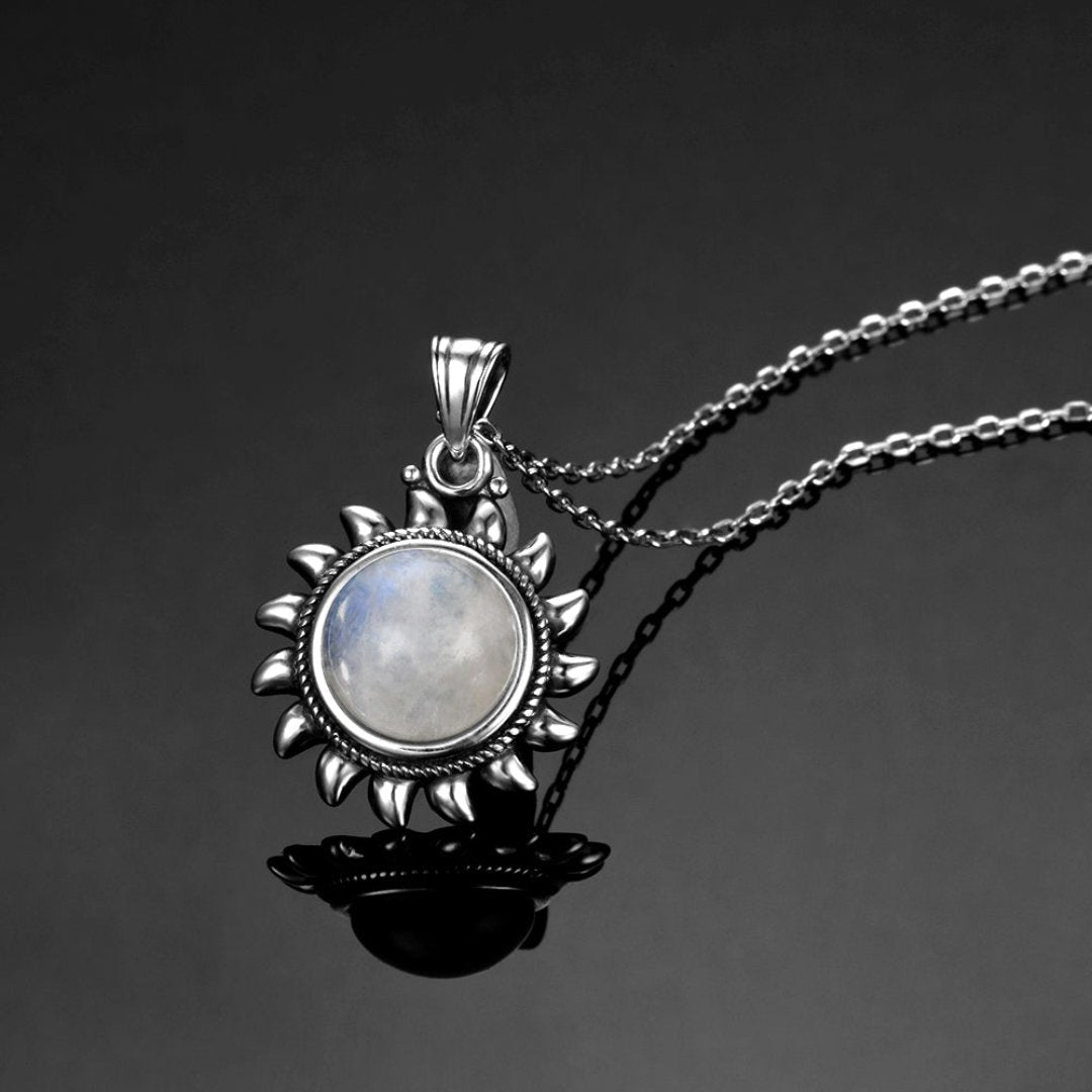 Vintage Moonstone Silver Necklace