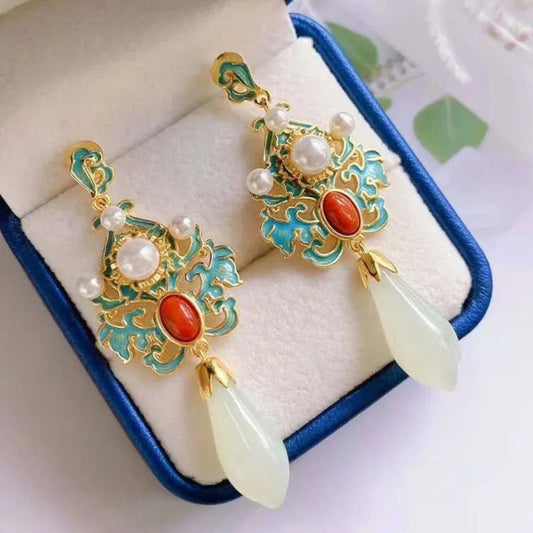 Retro White Magnolia Jade Pearl Earrings