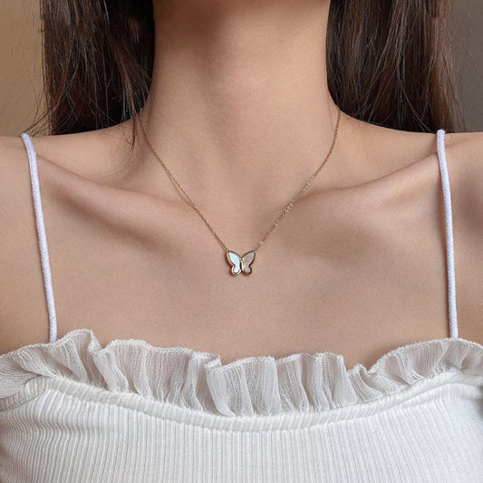 Pretty Butterfly Sea Shell Necklace