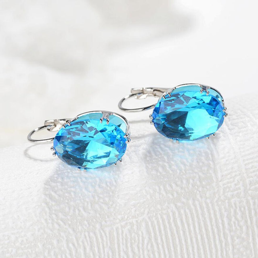 Elegant Zirconia Water Drop Stud Earrings