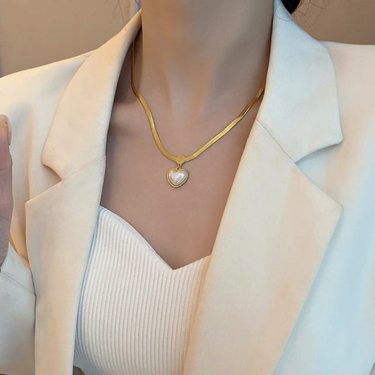 Chic Heart Pearl Gold Color Necklace