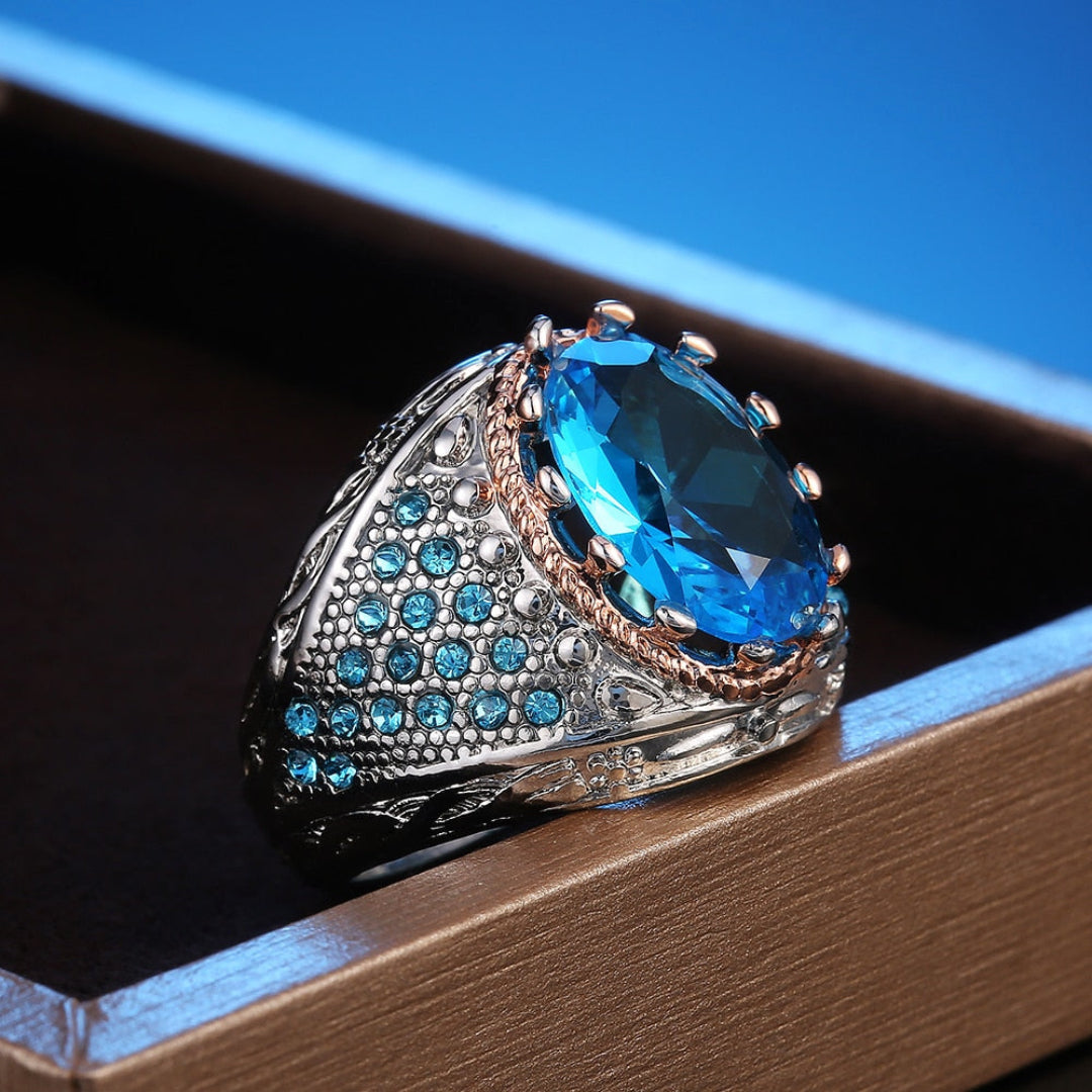 Vintage Big Oval Aquamarine Ring