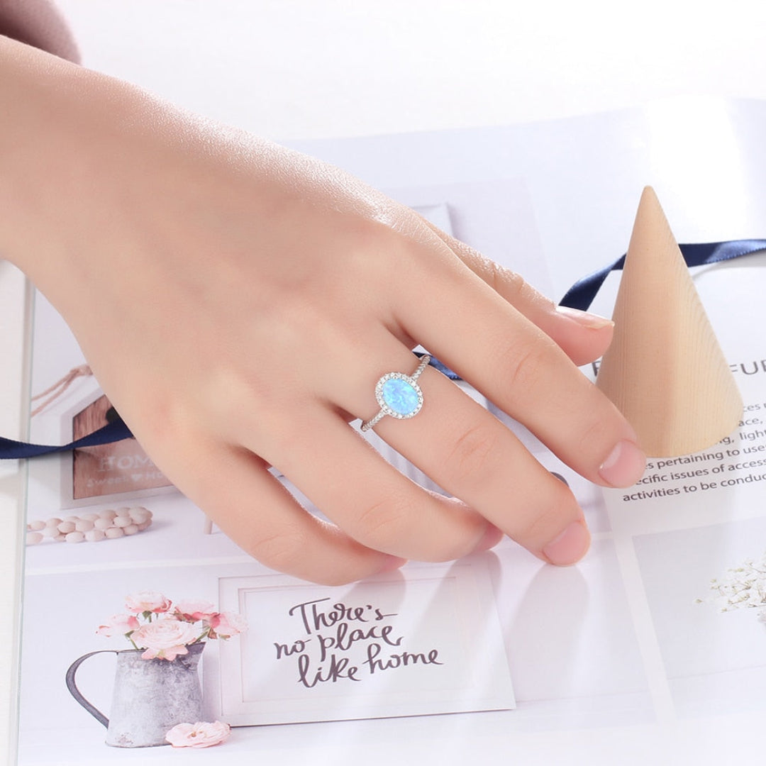 Chic Blue Opal 925 Sterling Silver Ring