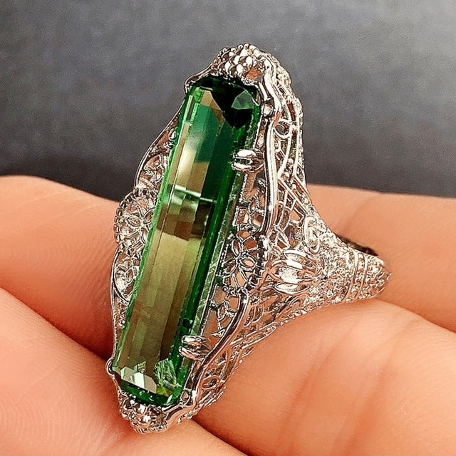 Vintage Style Cubic Zirconia Ring