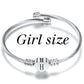 Buchstabenarmband